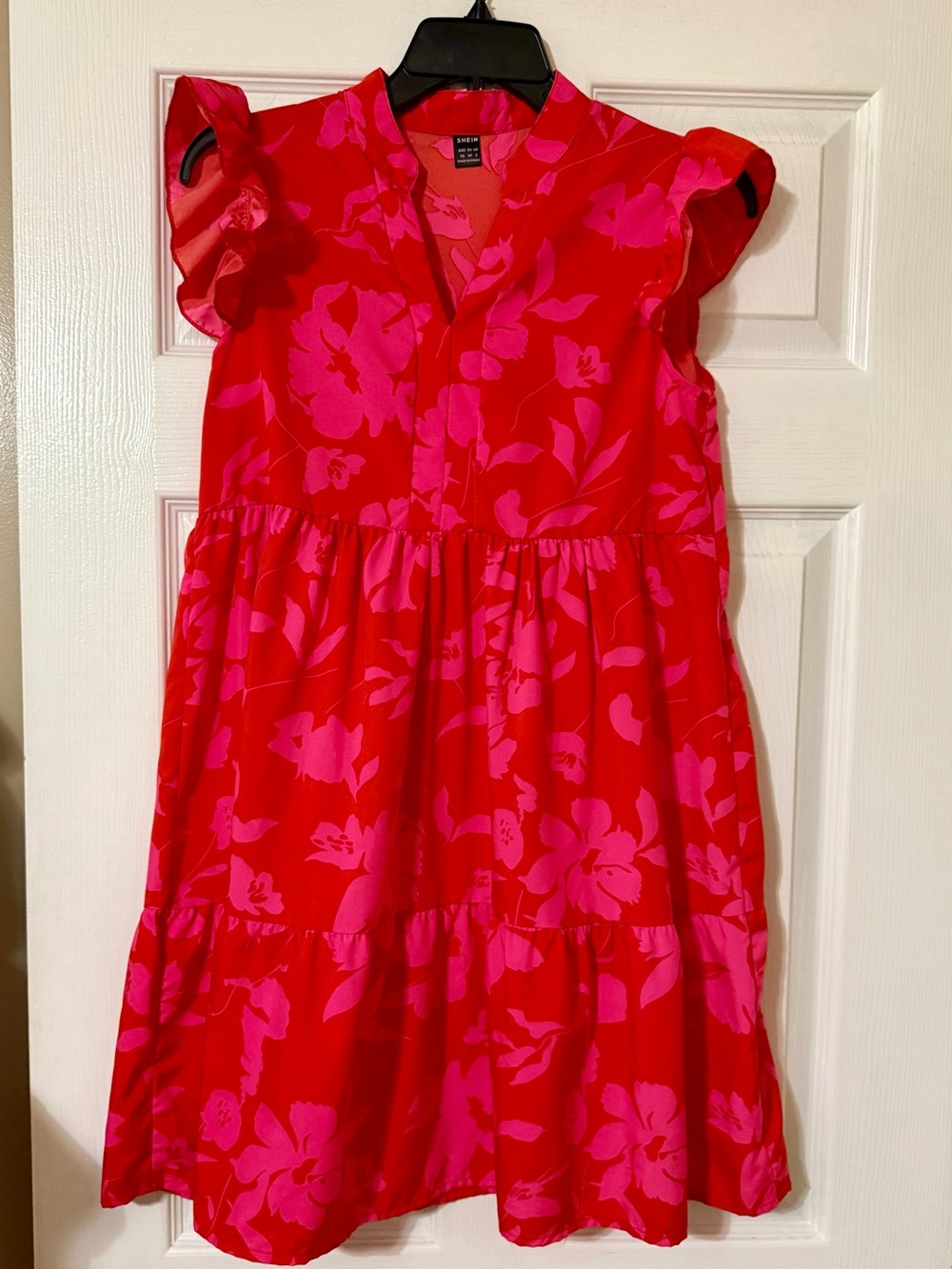 Women’s Red & Hot Pink Floral Tiered Dress